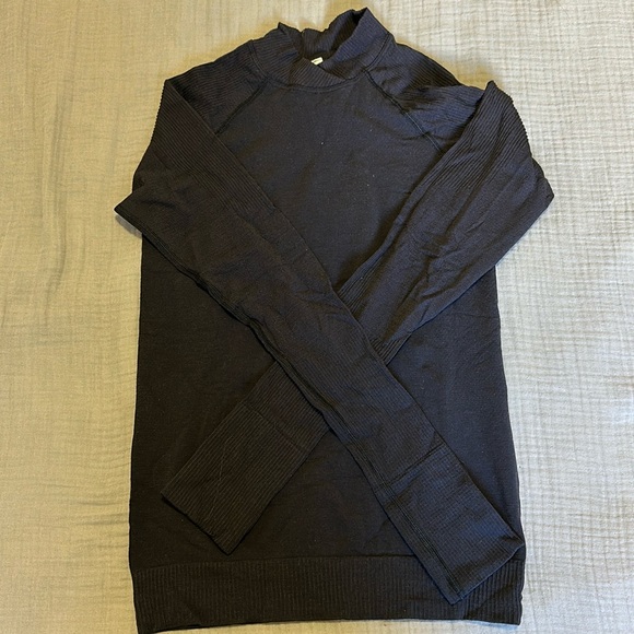 lululemon Keep the Heat Thermal Long Sleeve - Picture 1 of 5